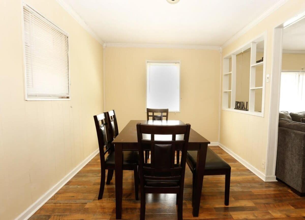 Cozy Retreat For Your Upcoming Trip 녹스빌 외부 사진